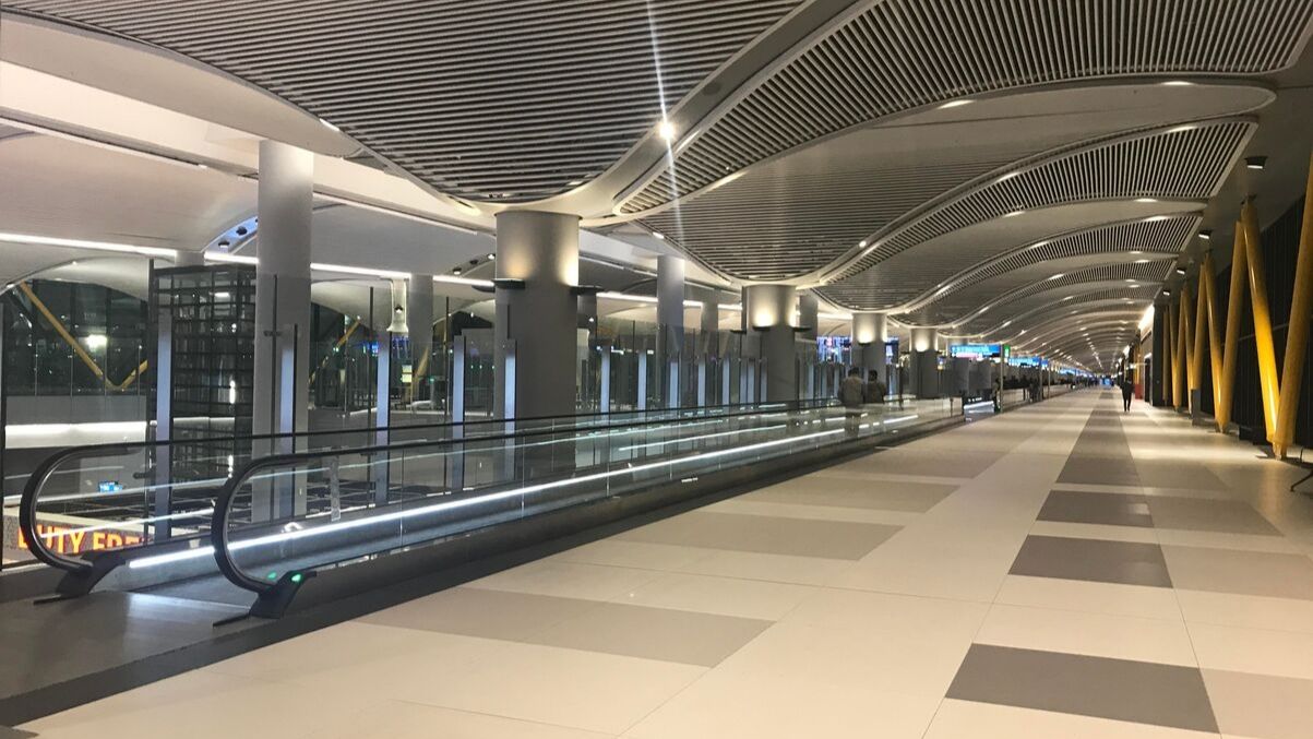 travelator at Istanbul's New Airport