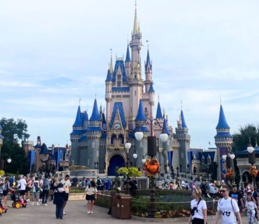 Cinderella's castle at Disney World